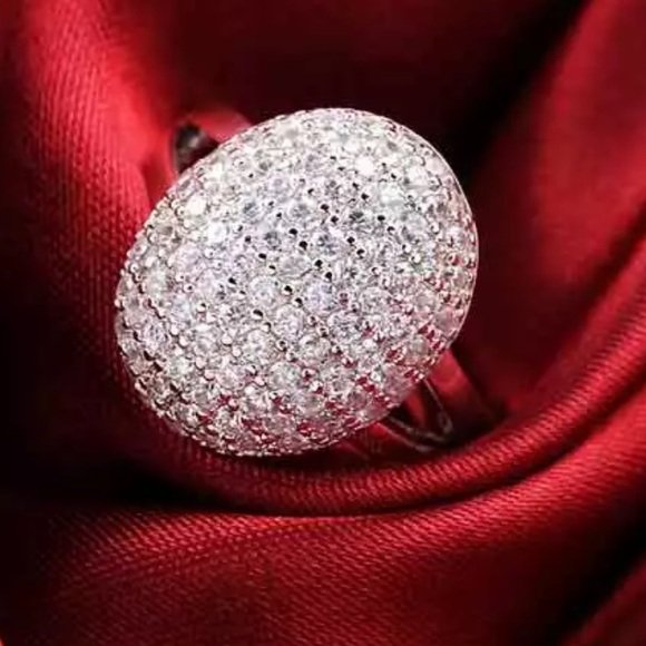 Luxury 925 Silver Unique Design Diamond Ring New - Picture 9 of 9